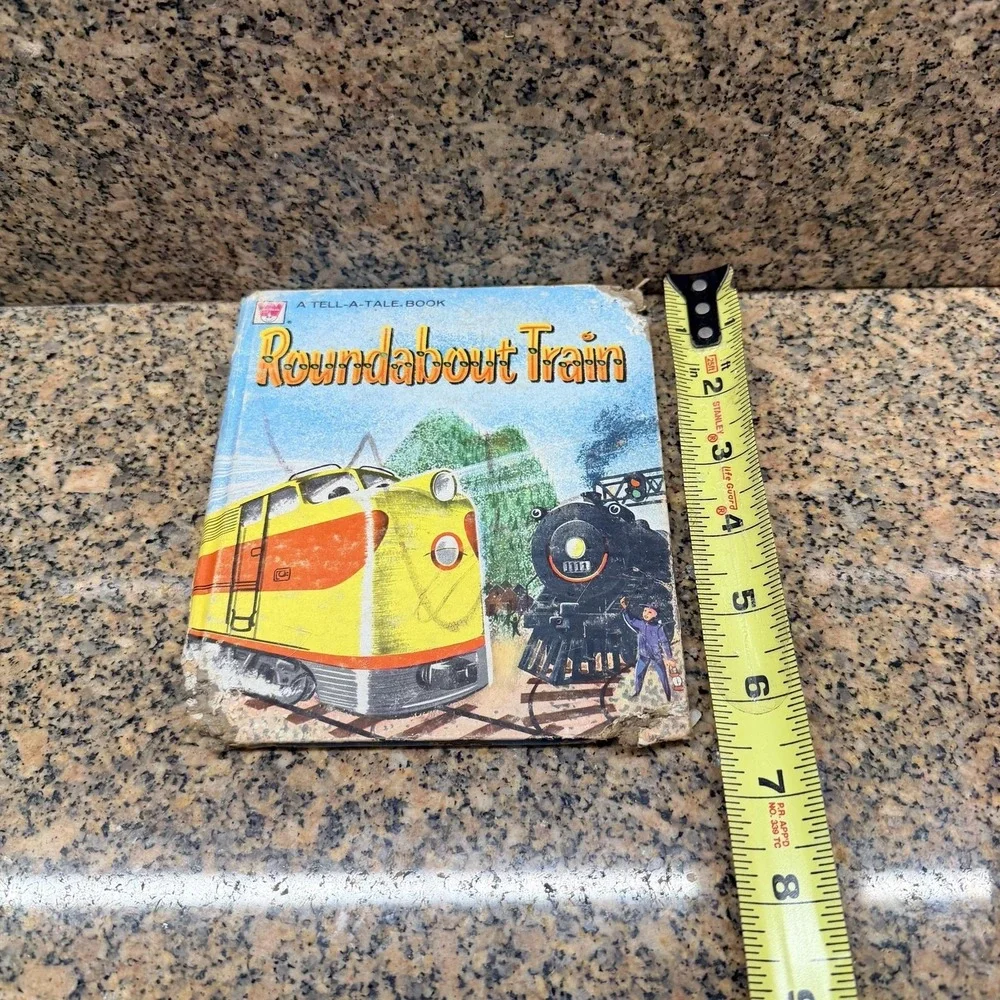 VTG 1958 Roundabout Train Betty Ren Wright Charles Clement Whitman Small Blue HC